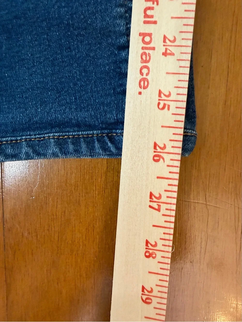Tommy Hilfiger Men’s Jeans 40x32 Blue Denim Straight Leg Classic Fit